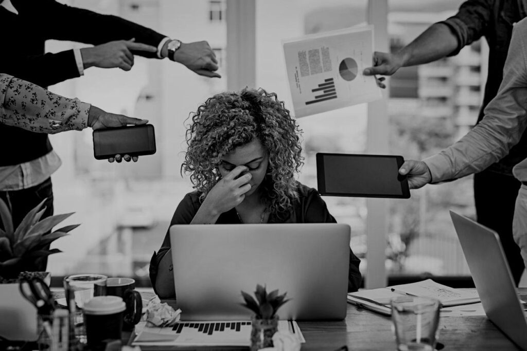 Poor-Employee-Performance-What-You-Can-Do-darken